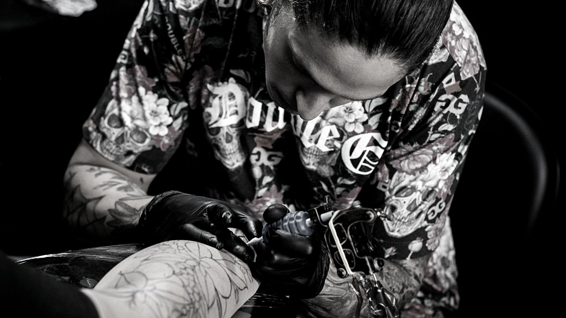 Revolution in der Tattoo-Studioverwaltung - INKsearch CRM
