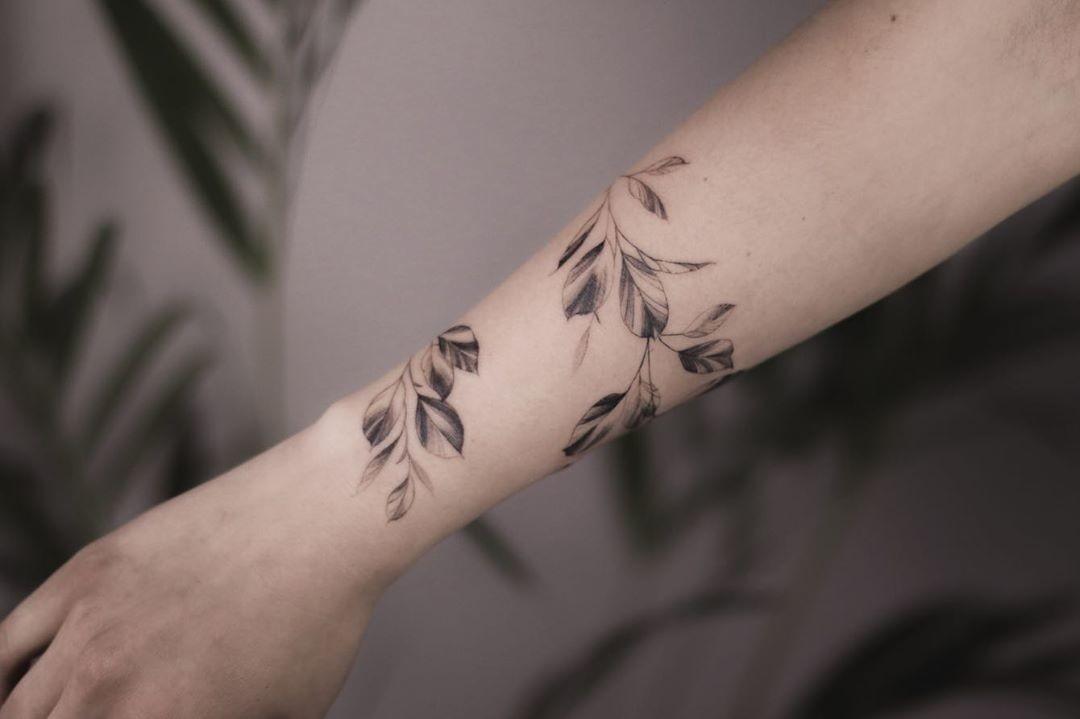 Inksearch tattoo Joasia Luna