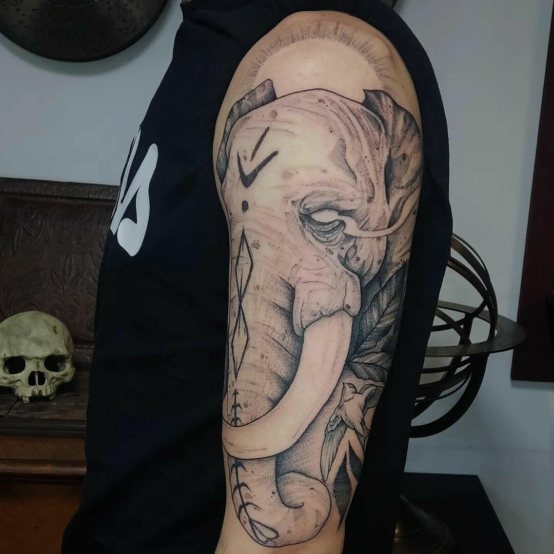 Inksearch tattoo Bizon tattoo