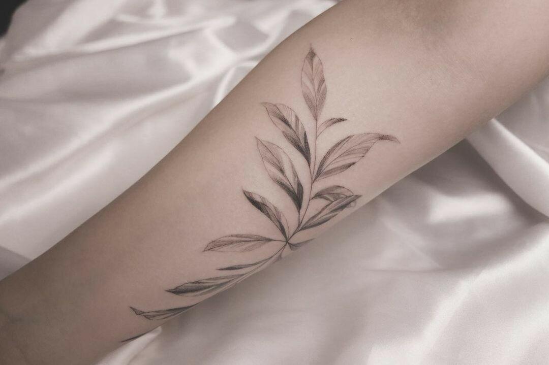 Inksearch tattoo Joasia Luna