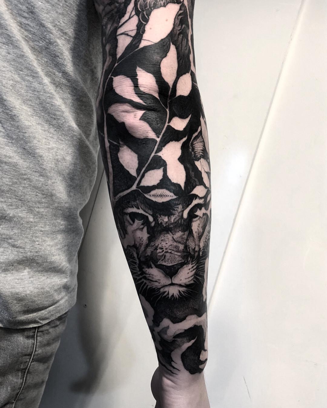 Inksearch tattoo Patryk Chybowski (Boski Tattoo)