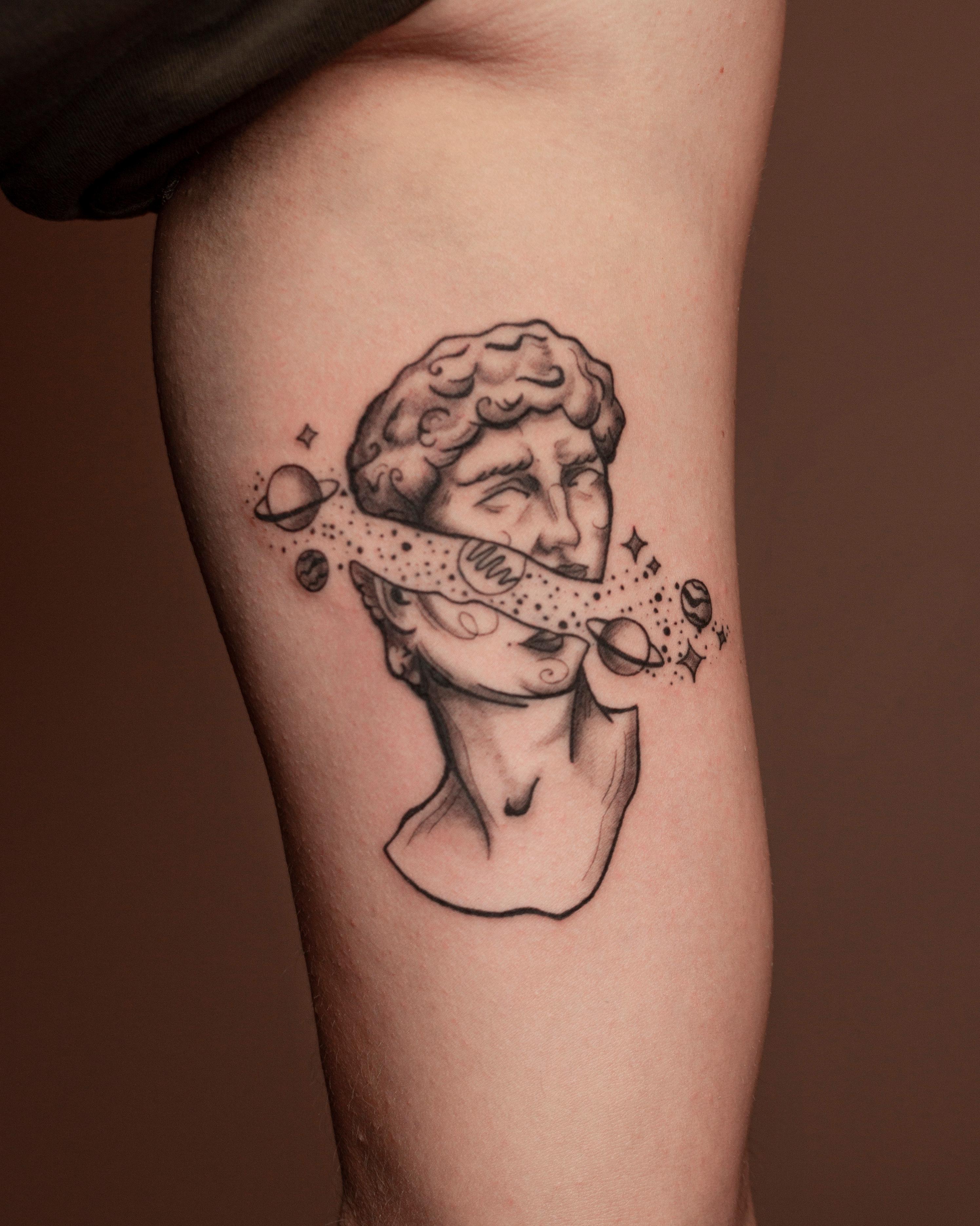 Inksearch tattoo Wściekła Blondyna