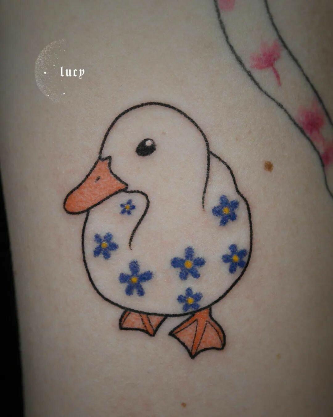 Inksearch tattoo Lucy_handpoke