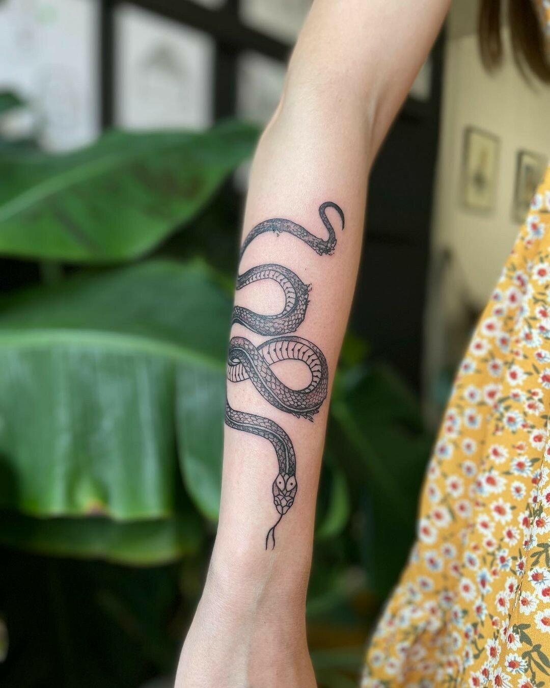 Inksearch tattoo Eterneco INK - Eliza Wiktorowicz