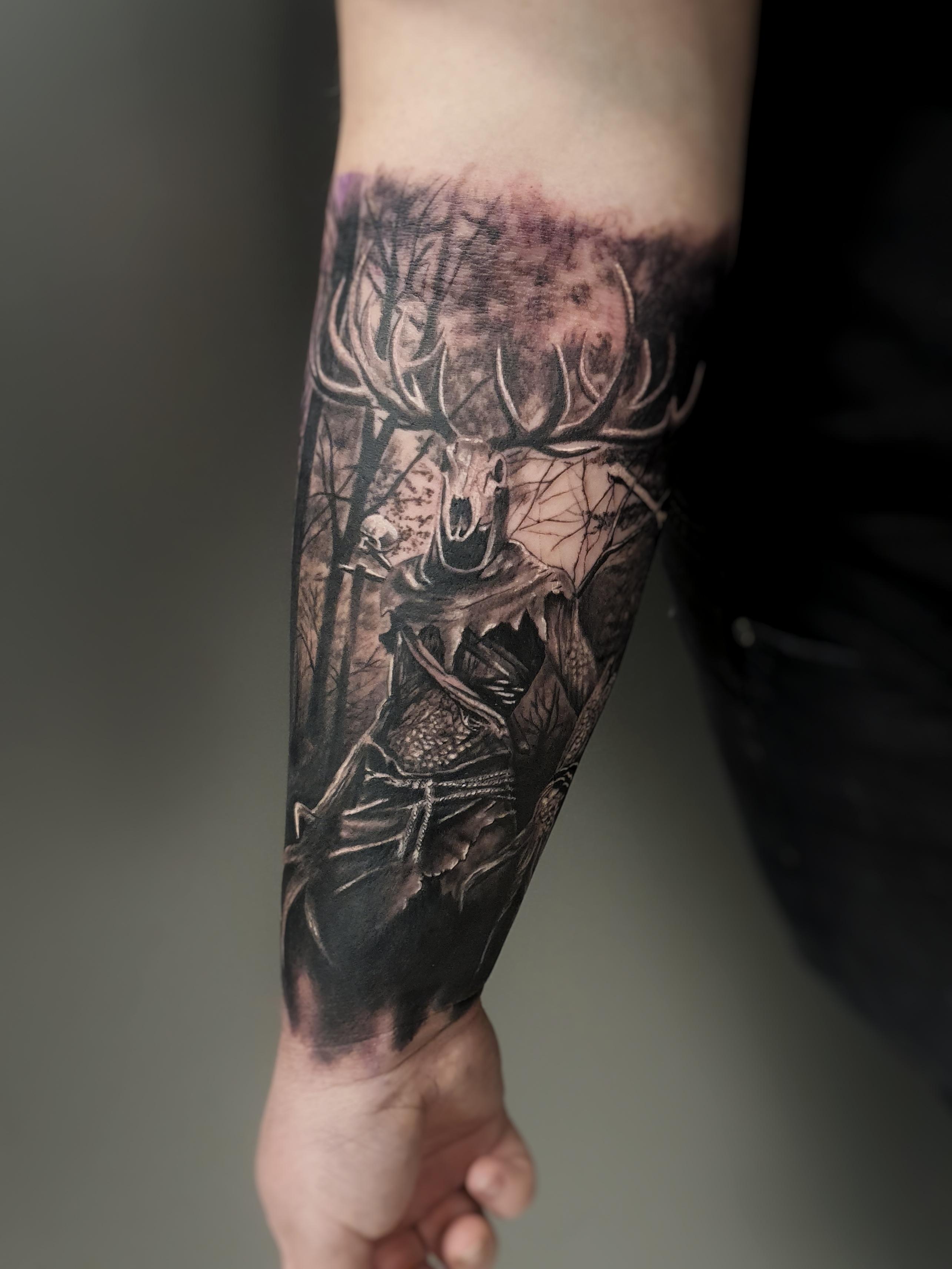 Inksearch tattoo Cardi Tattoo Shop