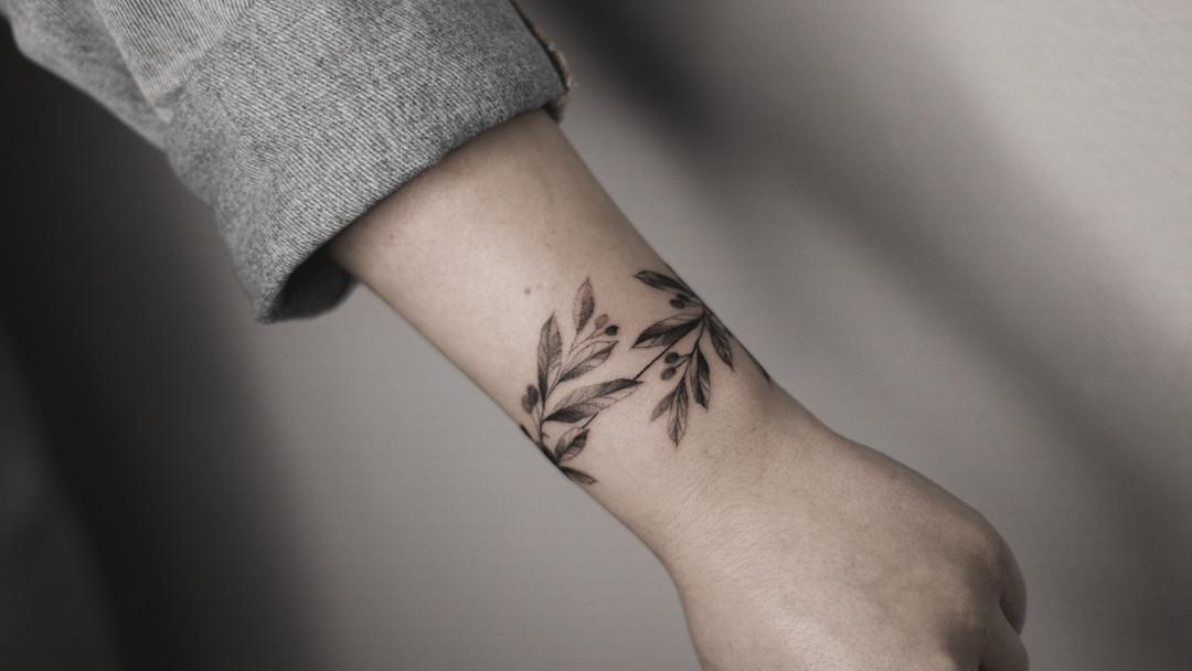 Inksearch tattoo Joasia Luna