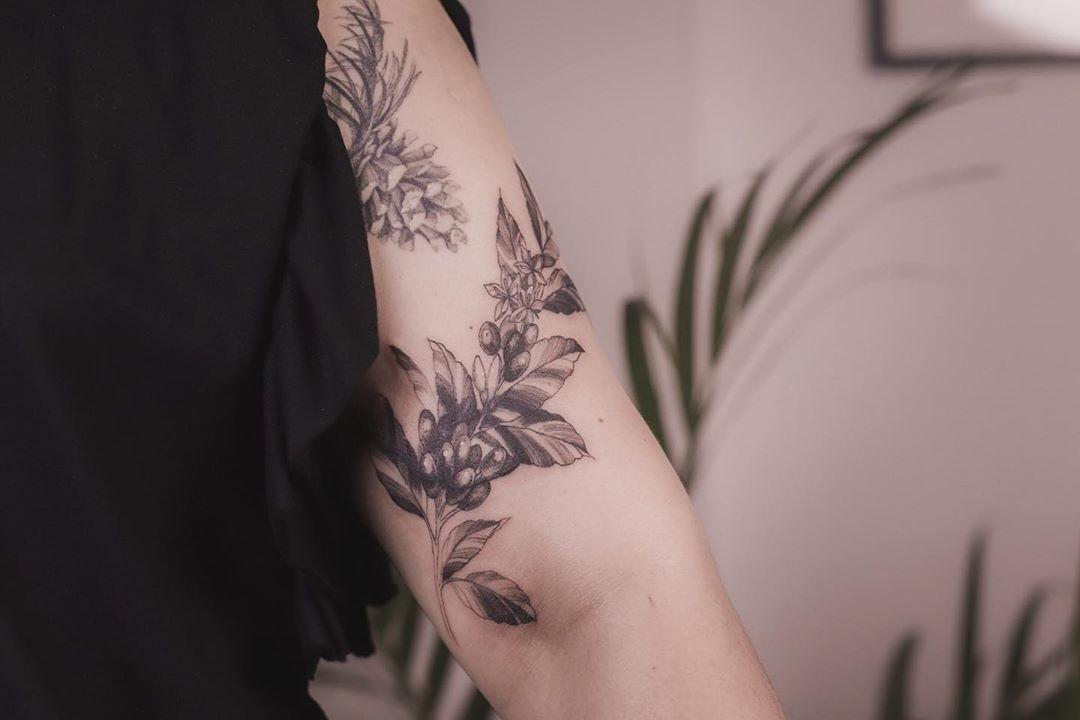 Inksearch tattoo Joasia Luna