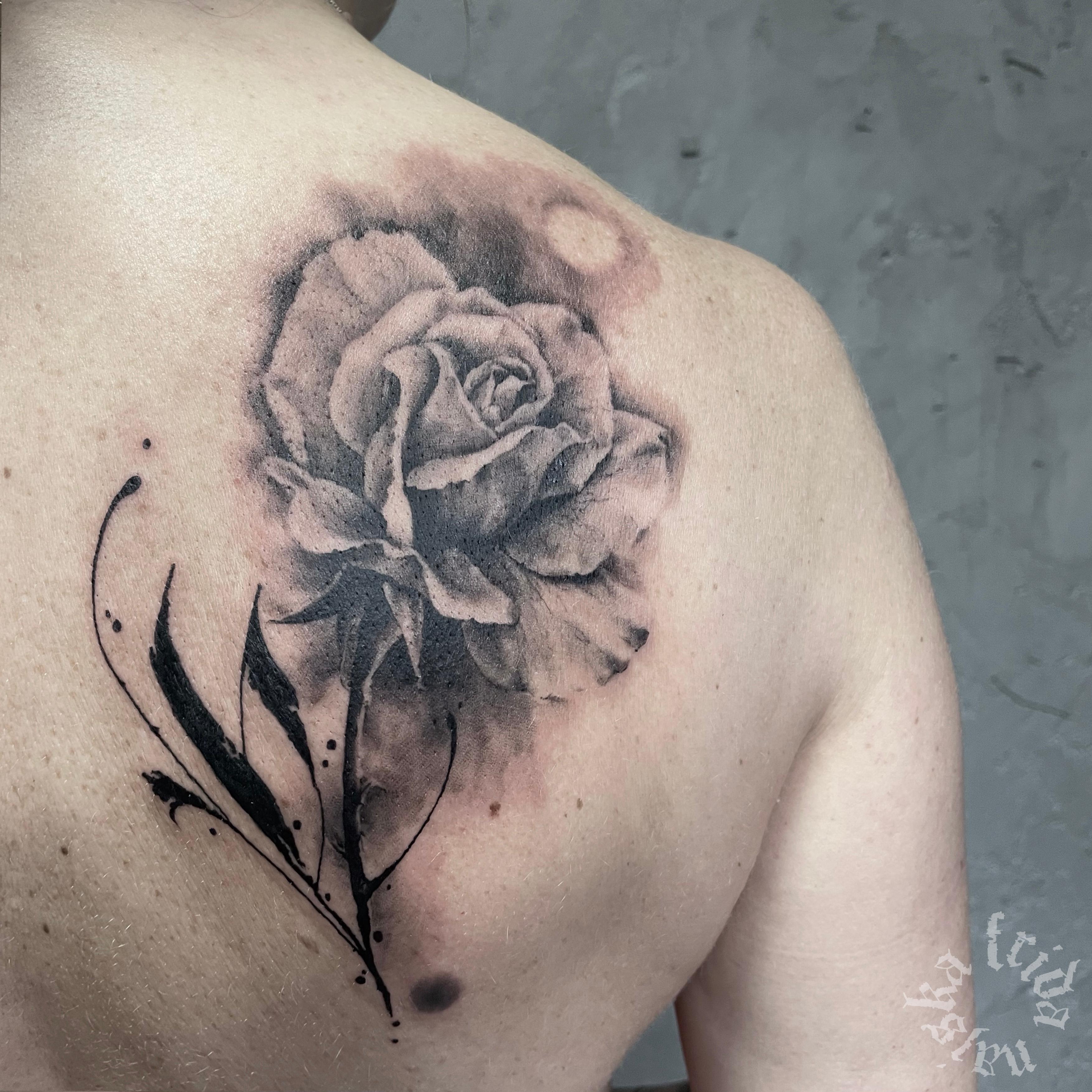 Inksearch tattoo Frida Najska
