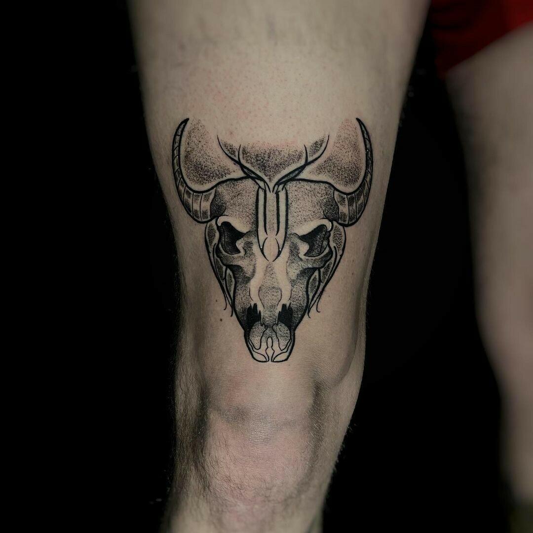Inksearch tattoo Venomdopee