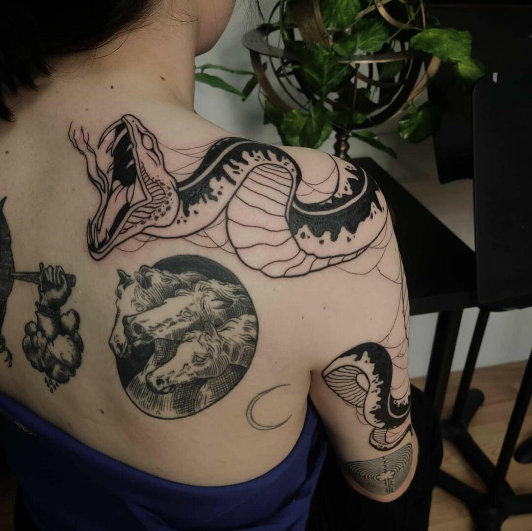 Inksearch tattoo Bizon tattoo