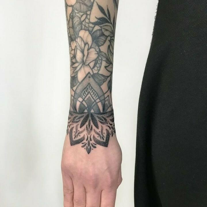 Inksearch tattoo Make Art Tattoo