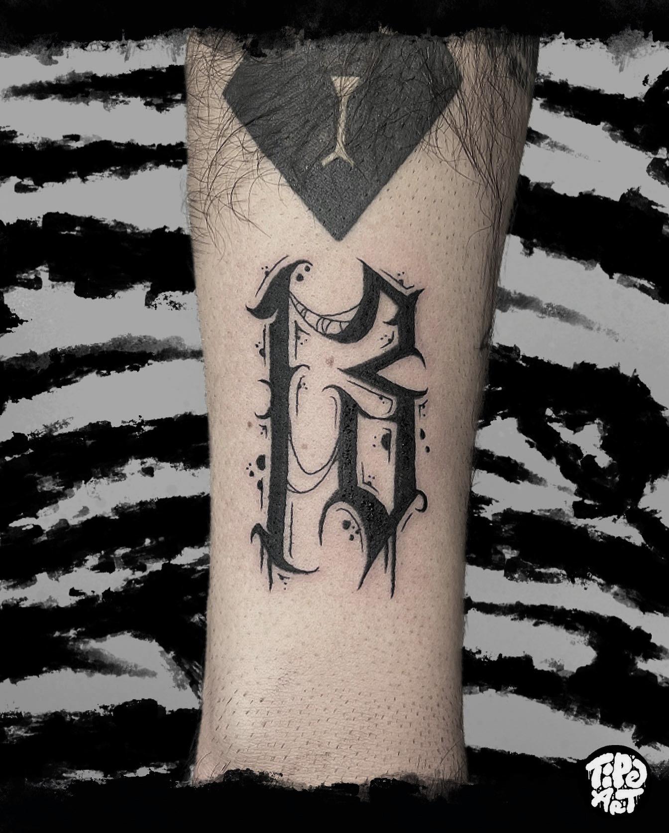 Inksearch tattoo TIPE.ART