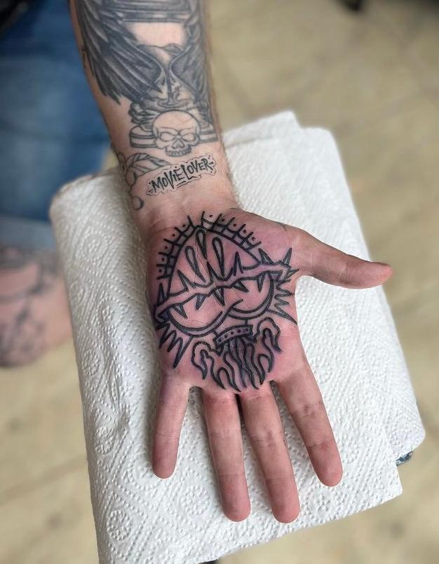 Inksearch tattoo Czarna Igła / Black Needle Tattoos