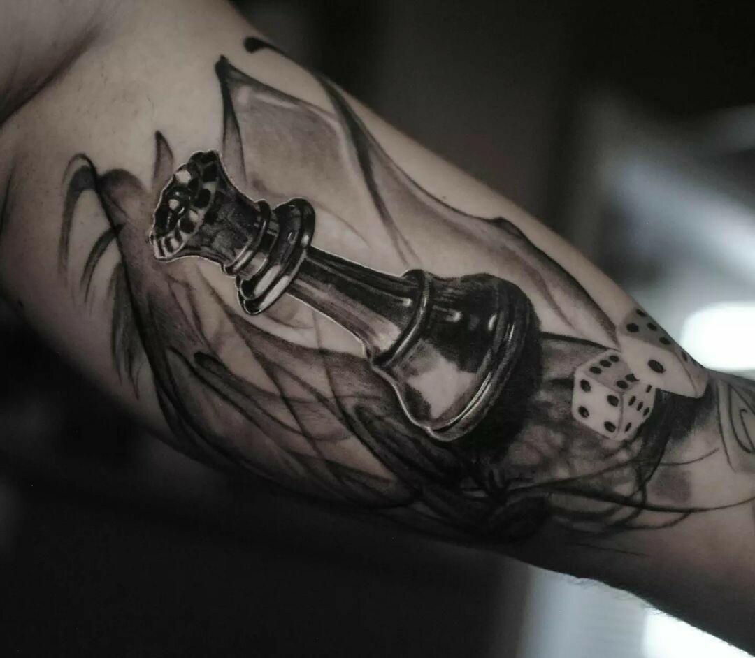Inksearch tattoo Marcin Nencek Grey eye Tattoo