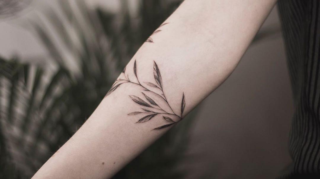 Inksearch tattoo Joasia Luna