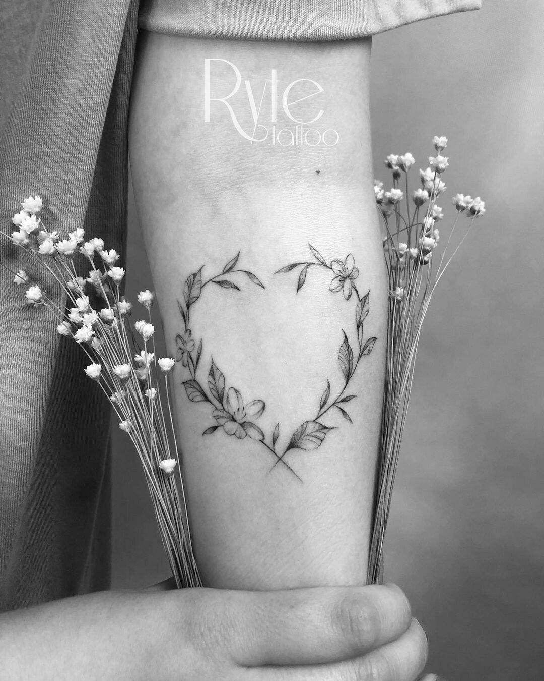 Inksearch tattoo Magdalena Maria