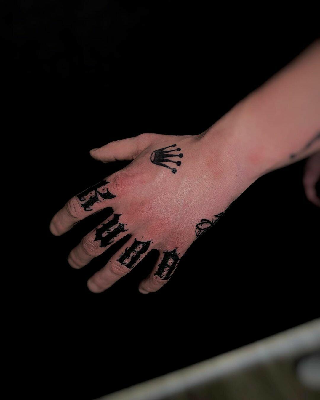 Inksearch tattoo Venomdopee