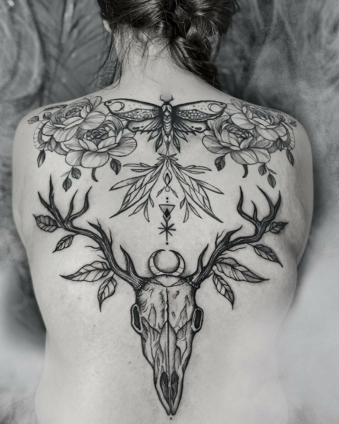 Inksearch tattoo Emanuela Latoszek 🌙 The Sacred Touch ⚜️