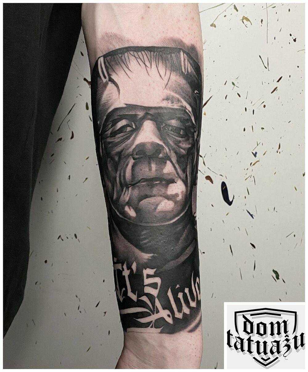 Inksearch tattoo Dom tatuażu
