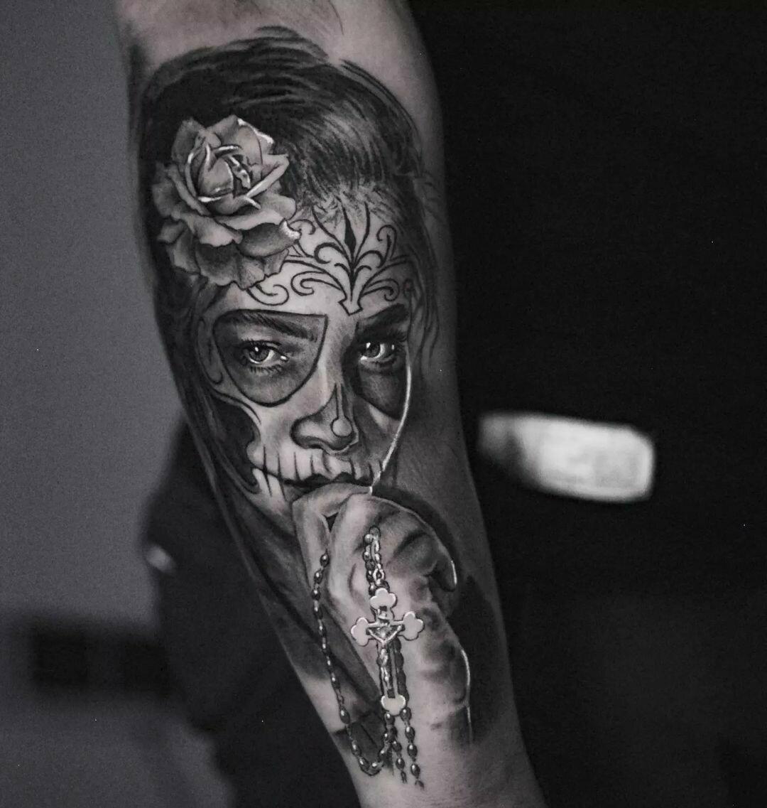 Inksearch tattoo Marcin Nencek Grey eye Tattoo