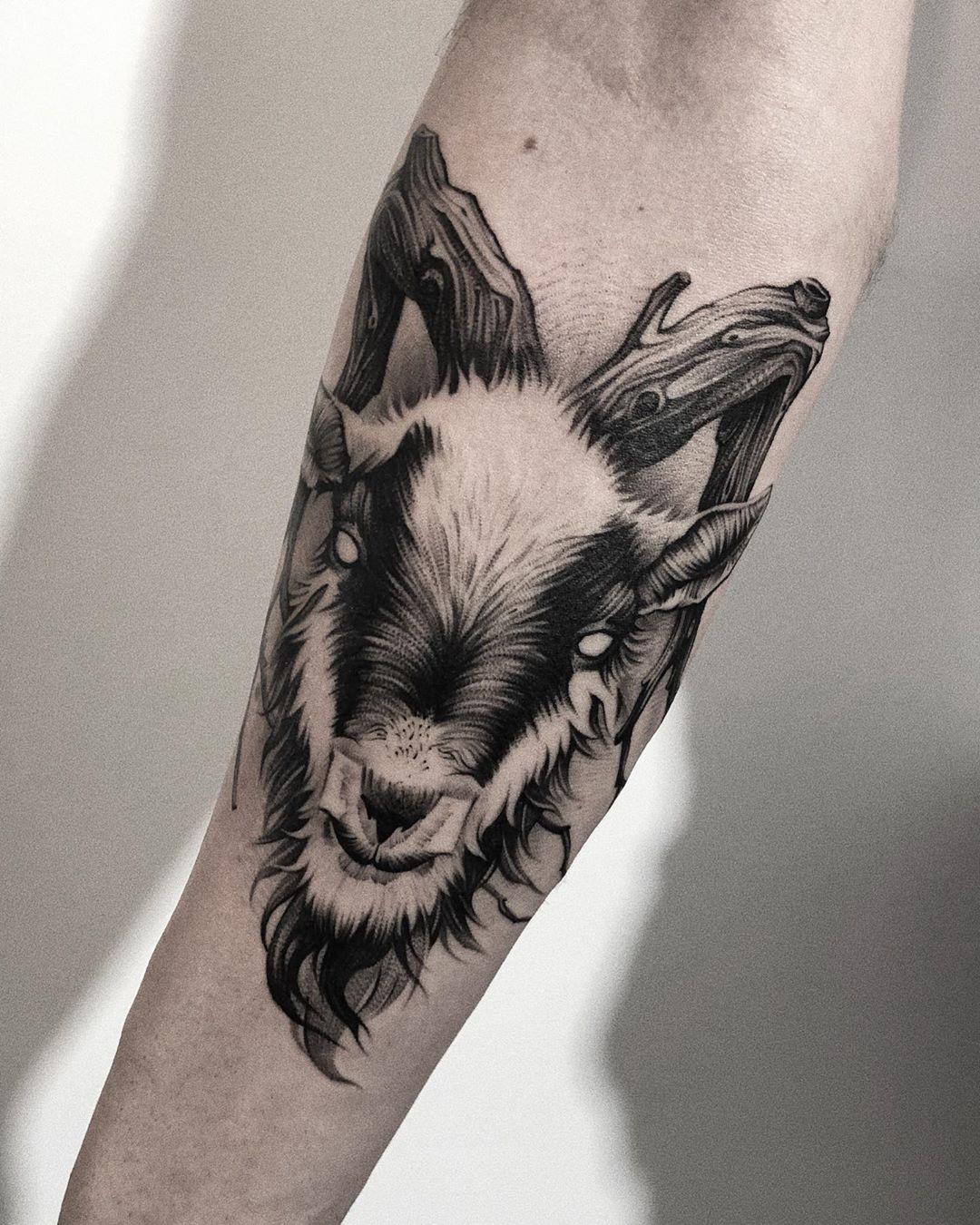 Inksearch tattoo Patryk Chybowski (Boski Tattoo)
