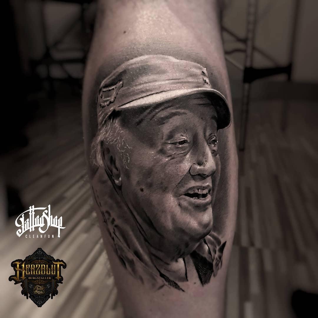 Inksearch tattoo Tomasz Bujacz