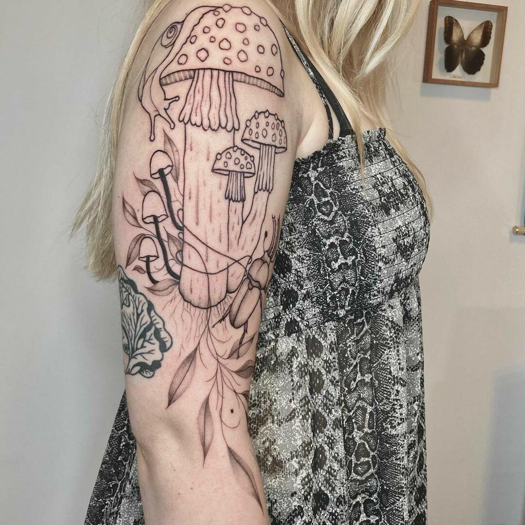 Inksearch tattoo Szara Wara