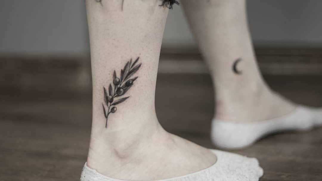 Inksearch tattoo Joasia Luna