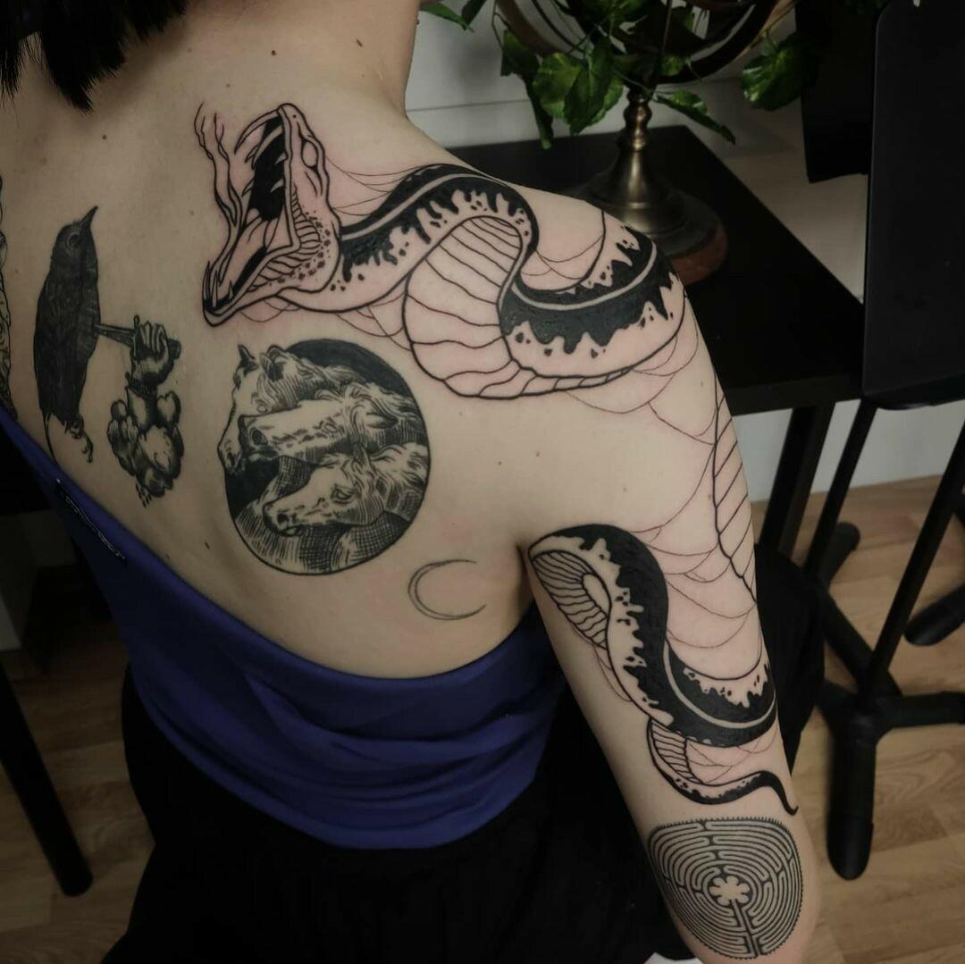 Inksearch tattoo Bizon tattoo
