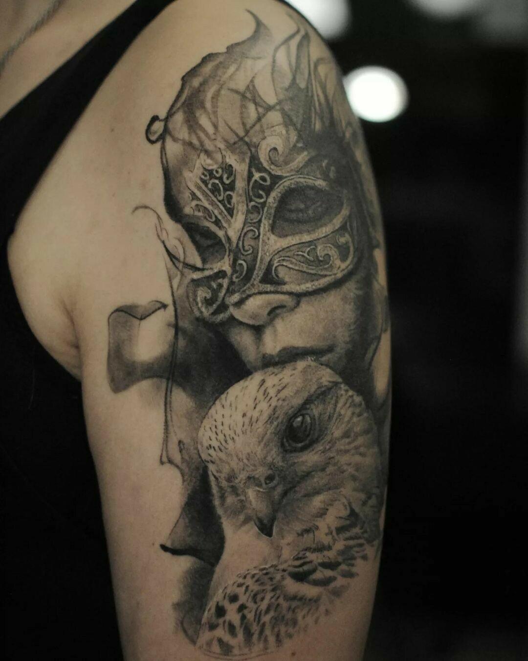 Inksearch tattoo Marcin Nencek Grey eye Tattoo