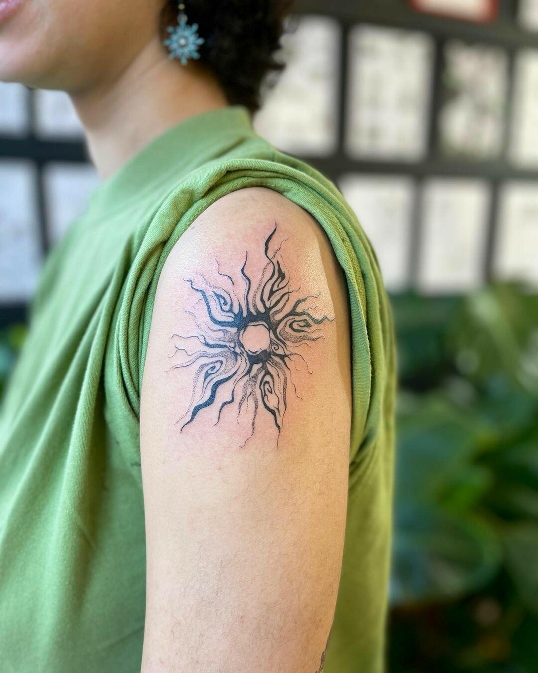 Inksearch tattoo Eterneco INK - Eliza Wiktorowicz