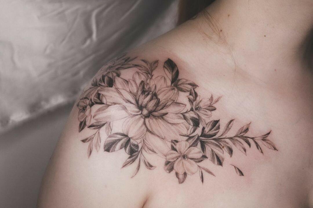 Inksearch tattoo Joasia Luna