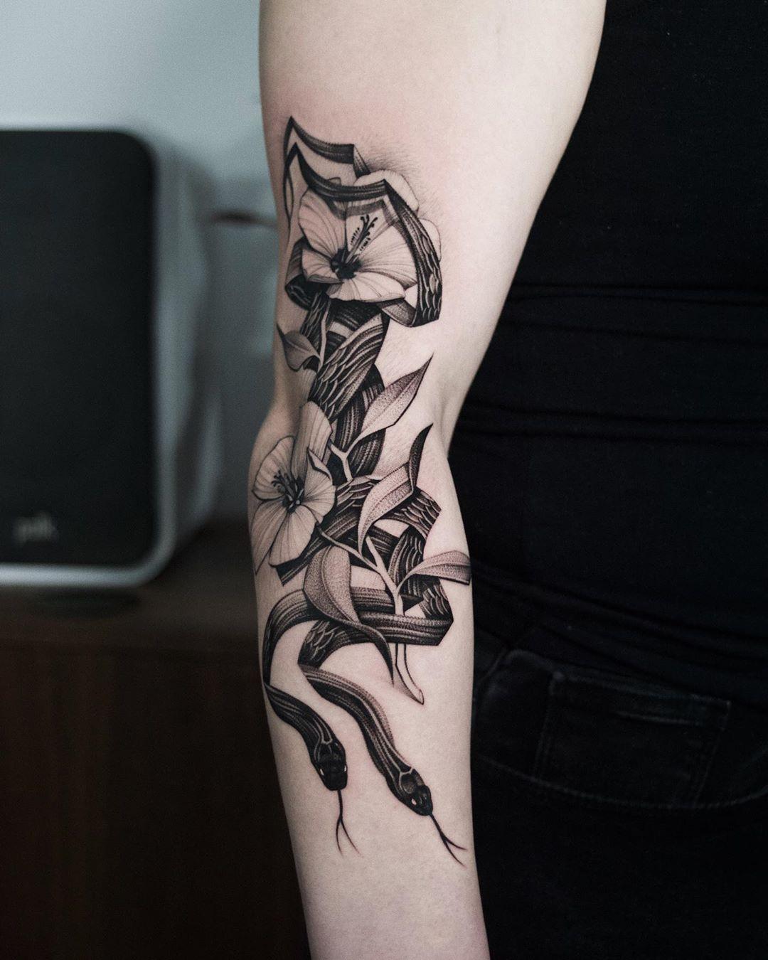 Inksearch tattoo Patryk Chybowski (Boski Tattoo)