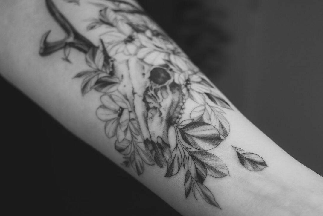 Inksearch tattoo Joasia Luna