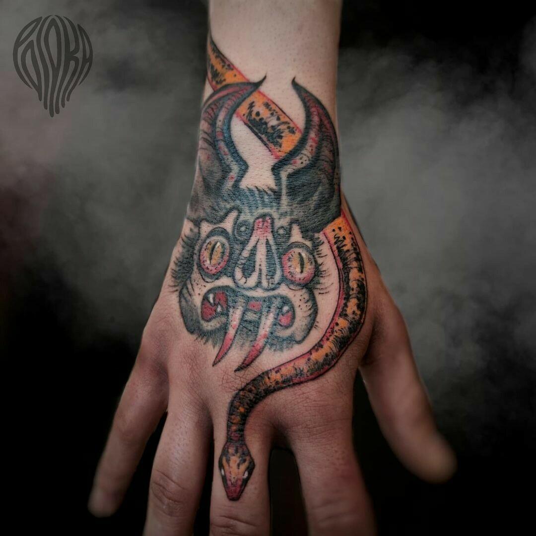 Inksearch tattoo Eryka