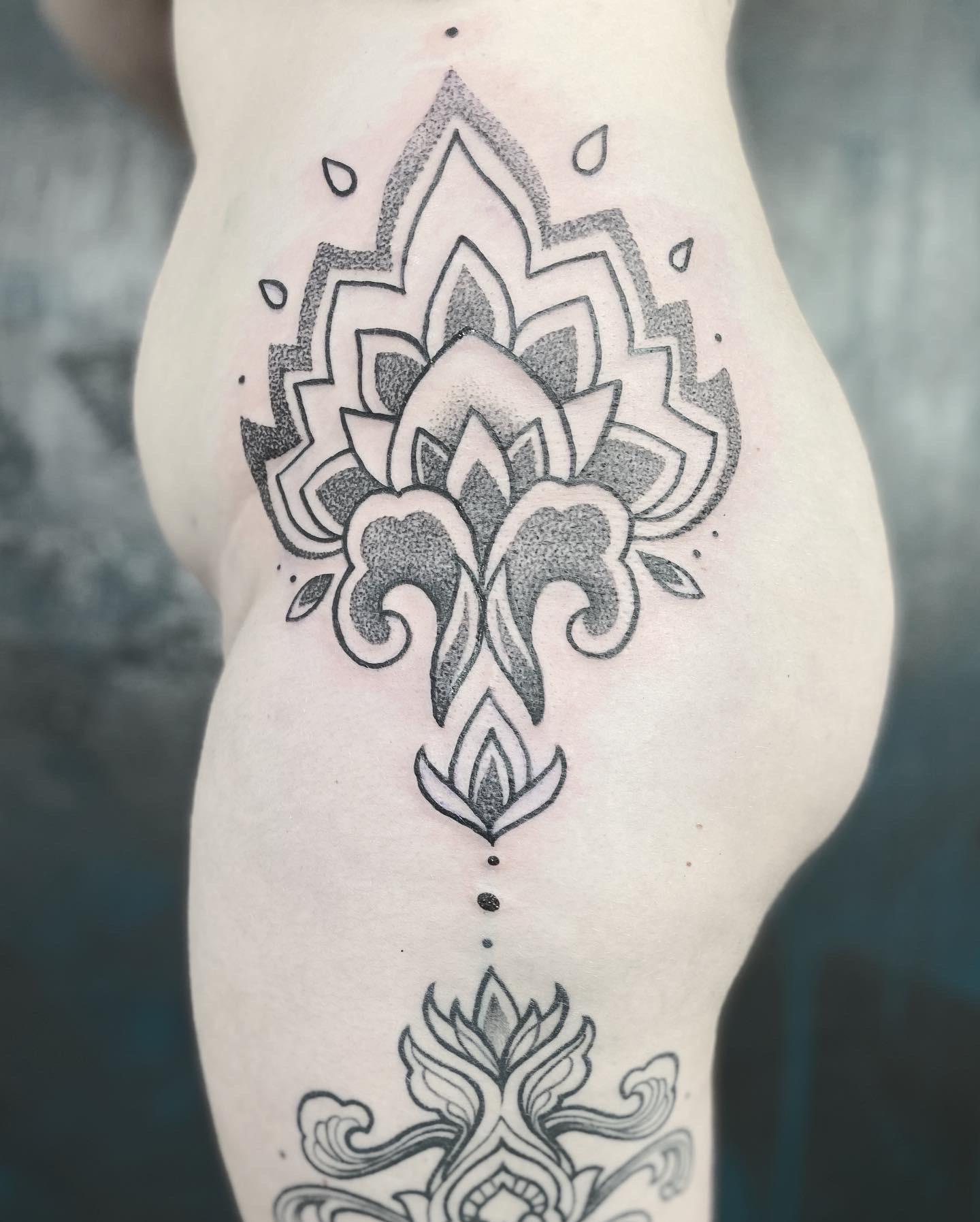 Inksearch tattoo Blustorm tattoo