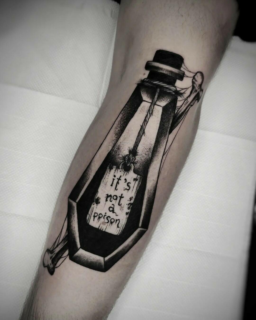 Inksearch tattoo Varali.tattoo