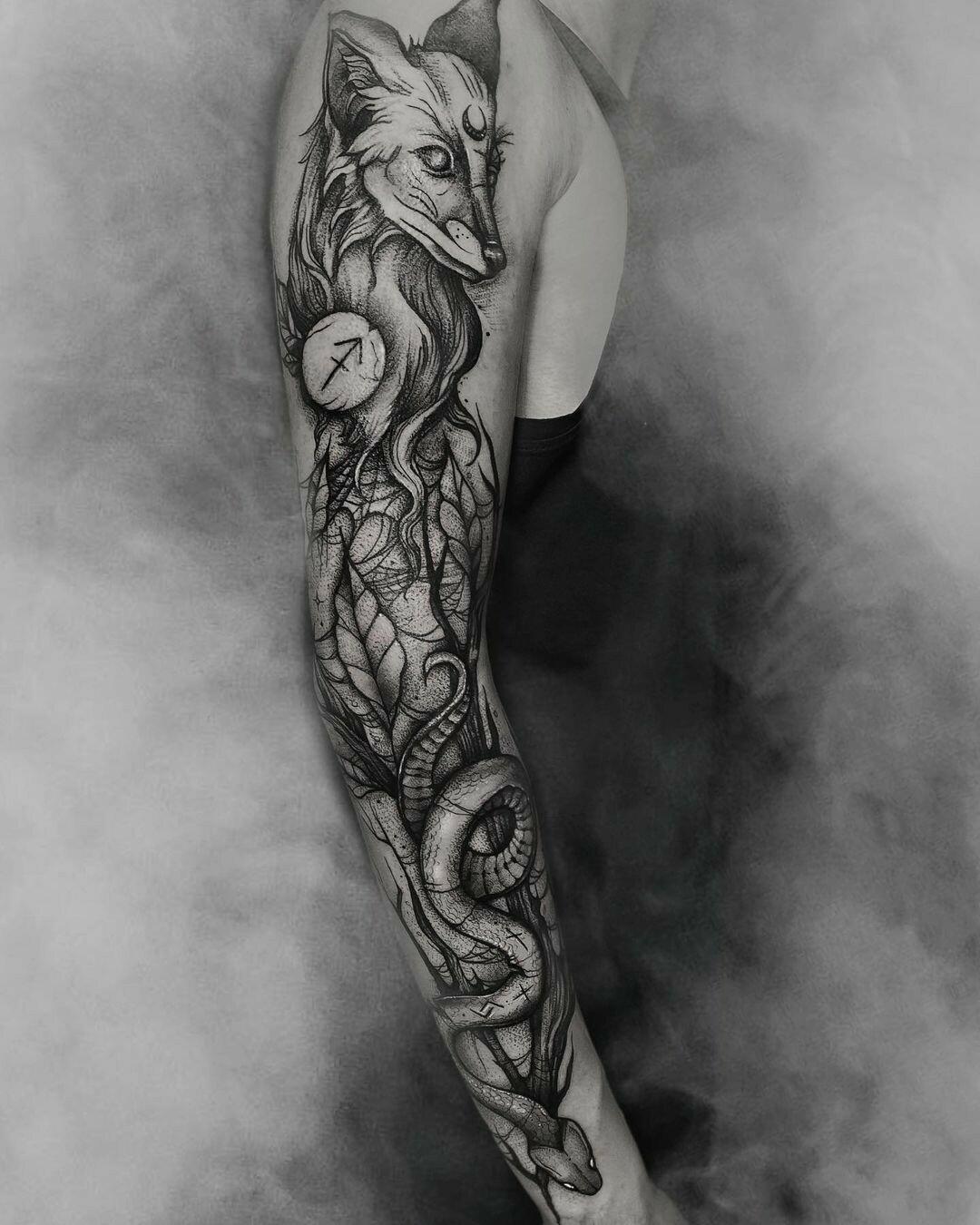 Inksearch tattoo Emanuela Latoszek 🌙 The Sacred Touch ⚜️