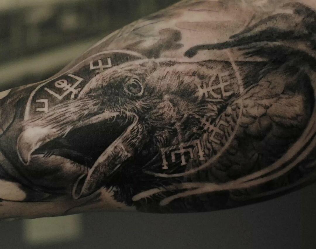 Inksearch tattoo Marcin Nencek Grey eye Tattoo