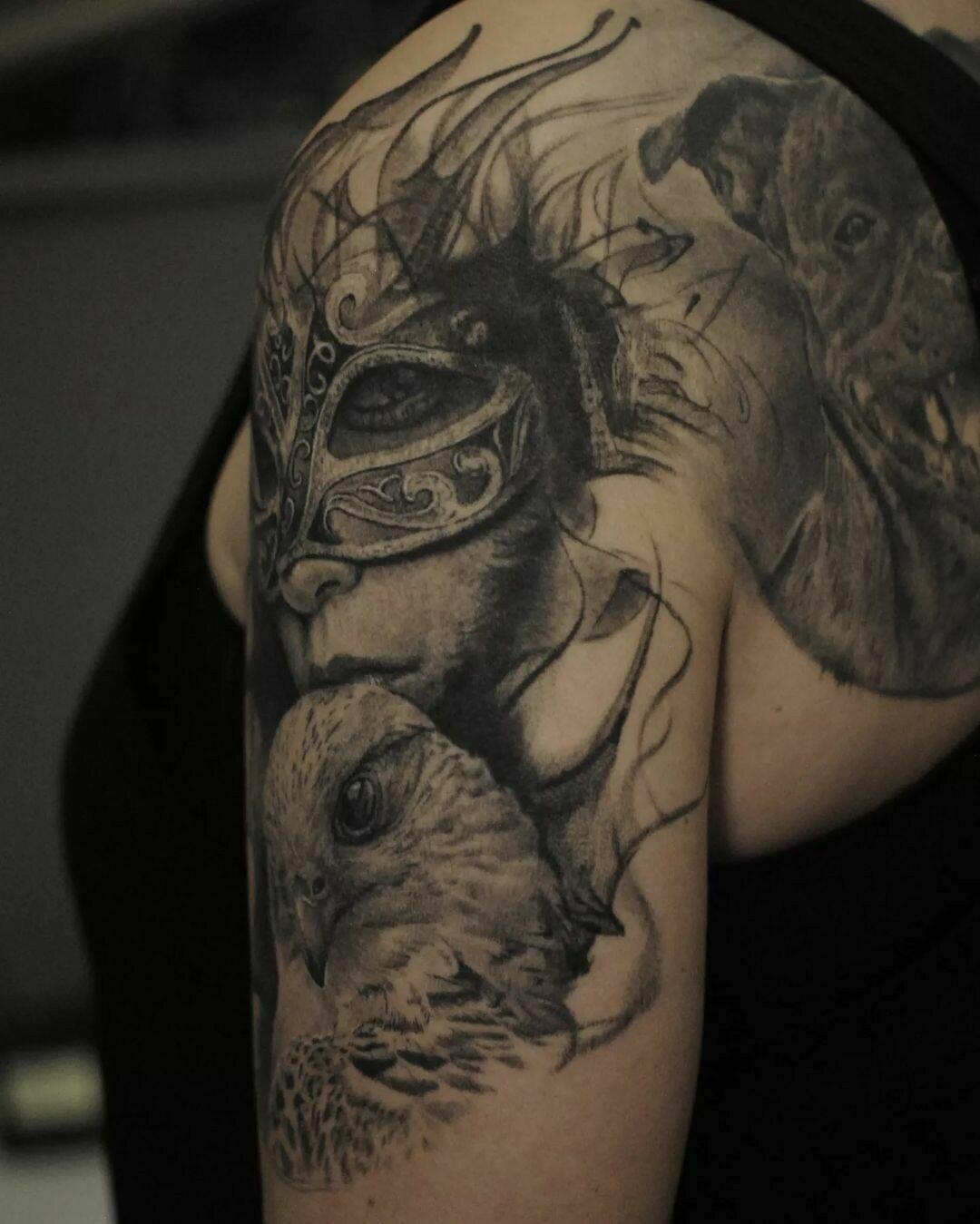 Inksearch tattoo Marcin Nencek Grey eye Tattoo