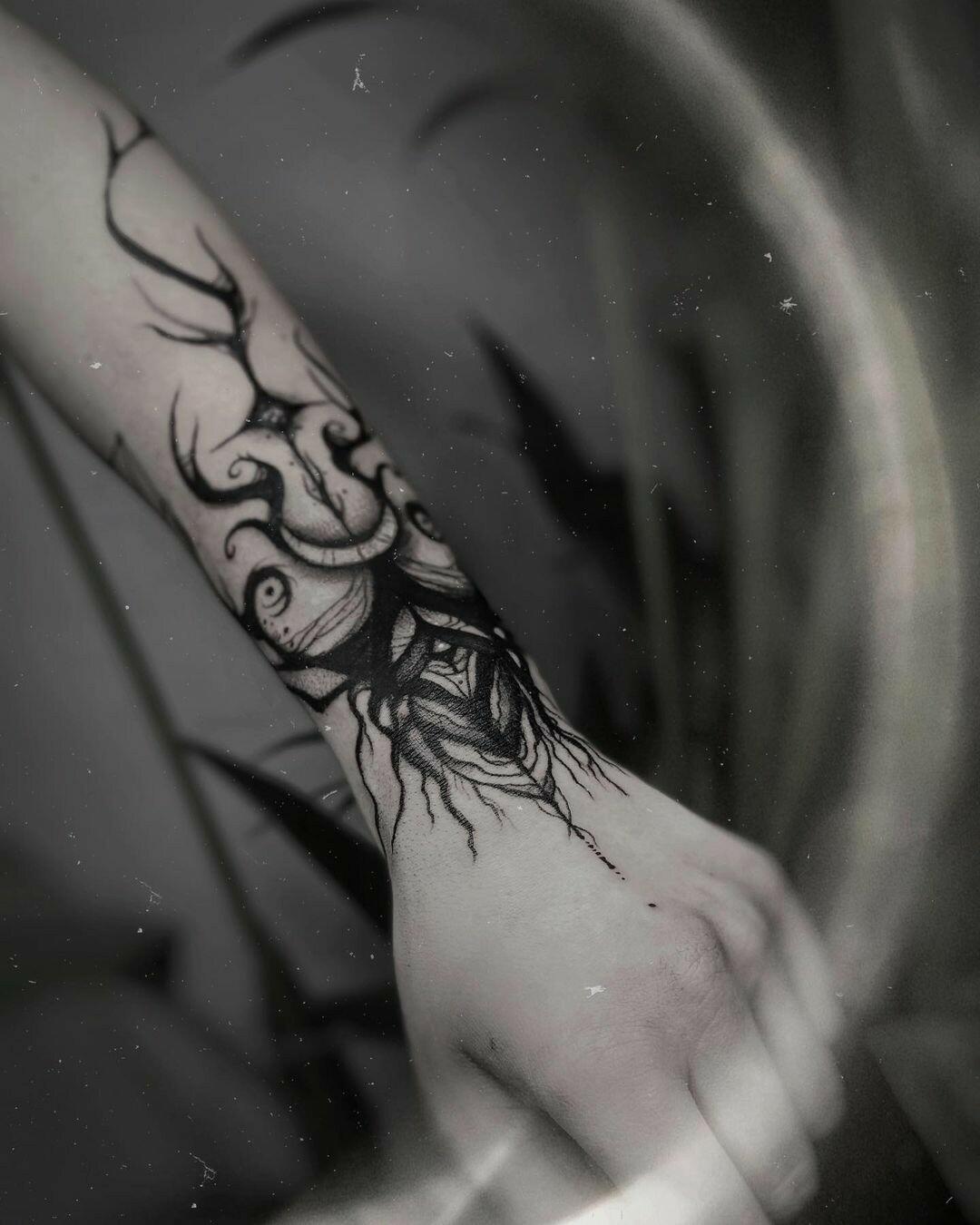 Inksearch tattoo Emanuela Latoszek 🌙 The Sacred Touch ⚜️
