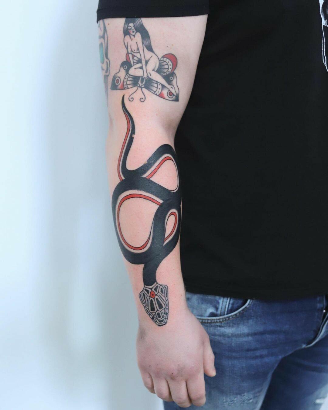 Inksearch tattoo Patryk Hilton