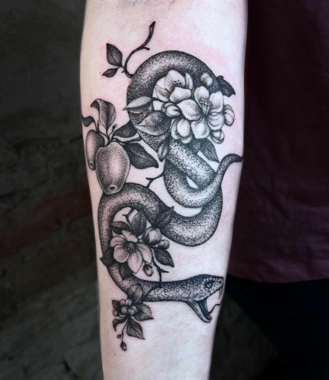 Inksearch tattoo Ewelina Prażmo