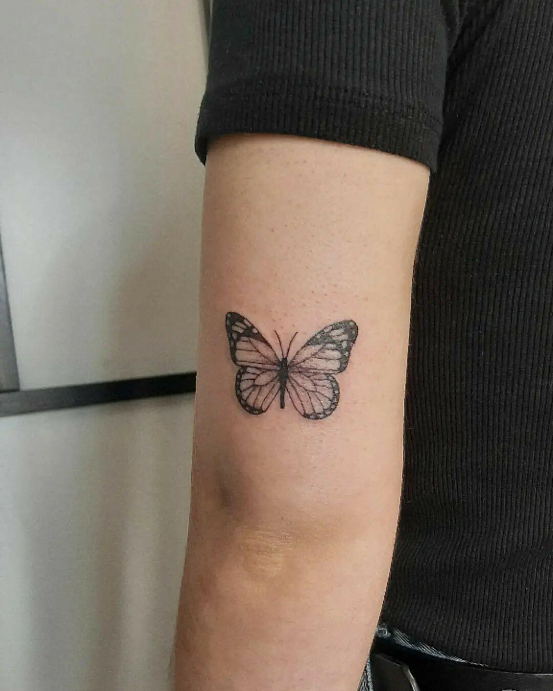 Inksearch tattoo Forsycja_tattoo