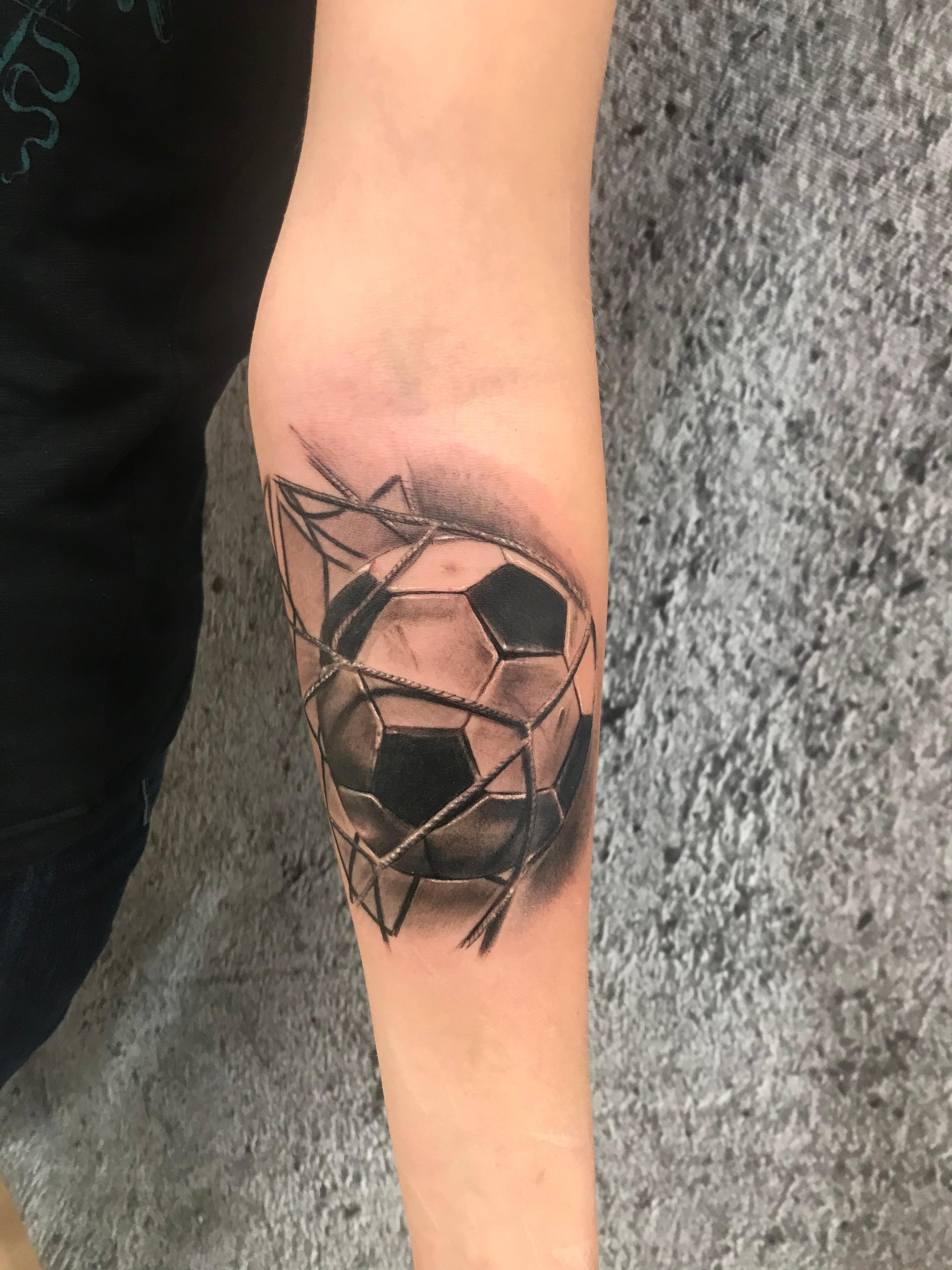 Inksearch tattoo Tomasz Płaszczyński