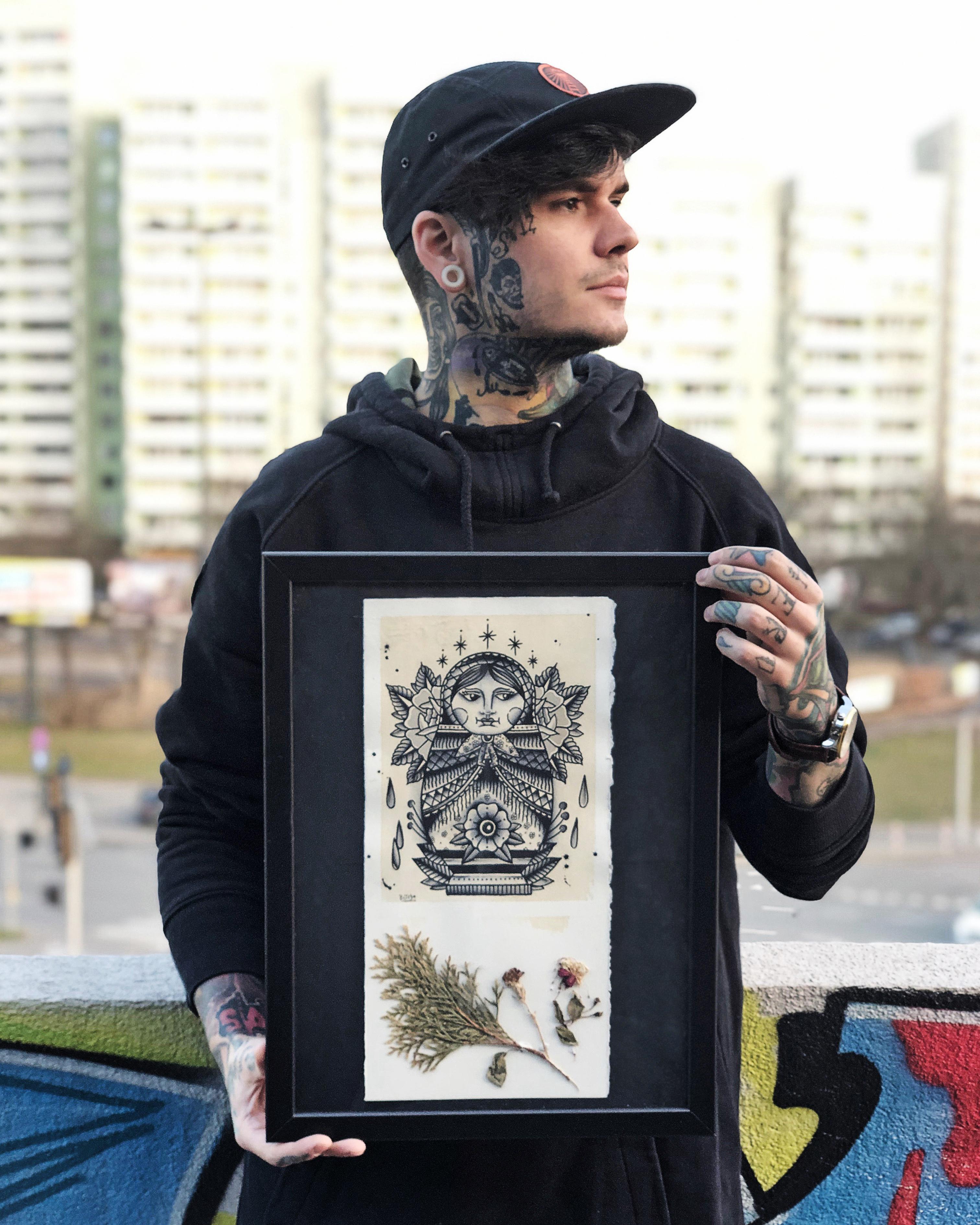 Inksearch tattoo Czarna Igła / Black Needle Tattoos