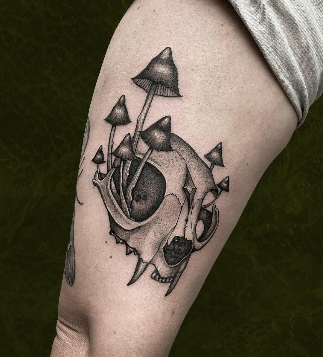 Inksearch tattoo Mirtilla Tattoo