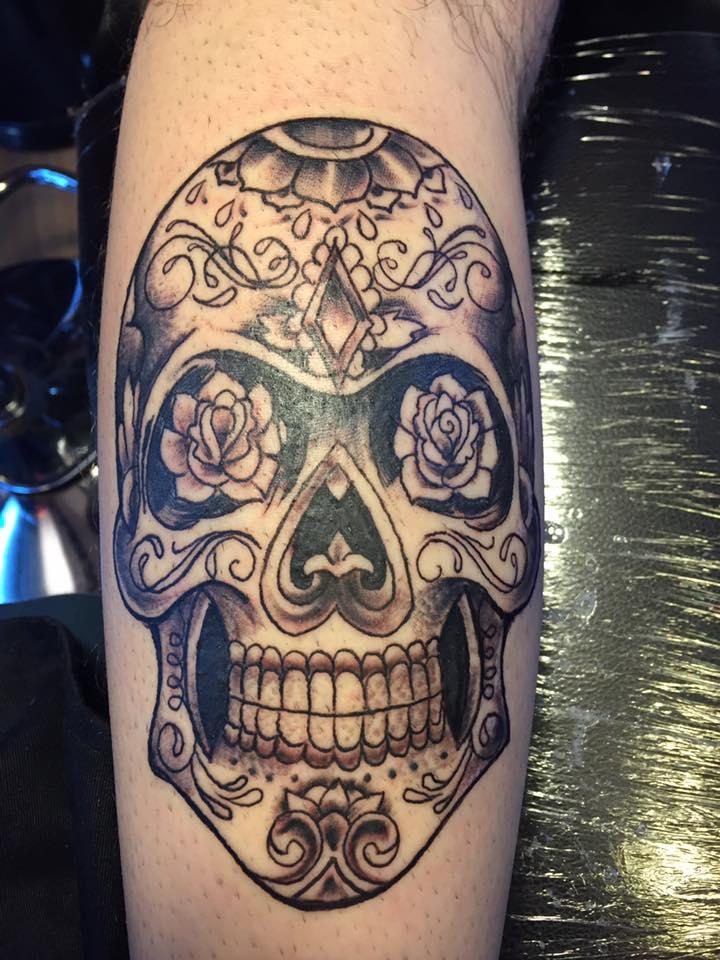Inksearch tattoo Mala Fama Tattoo