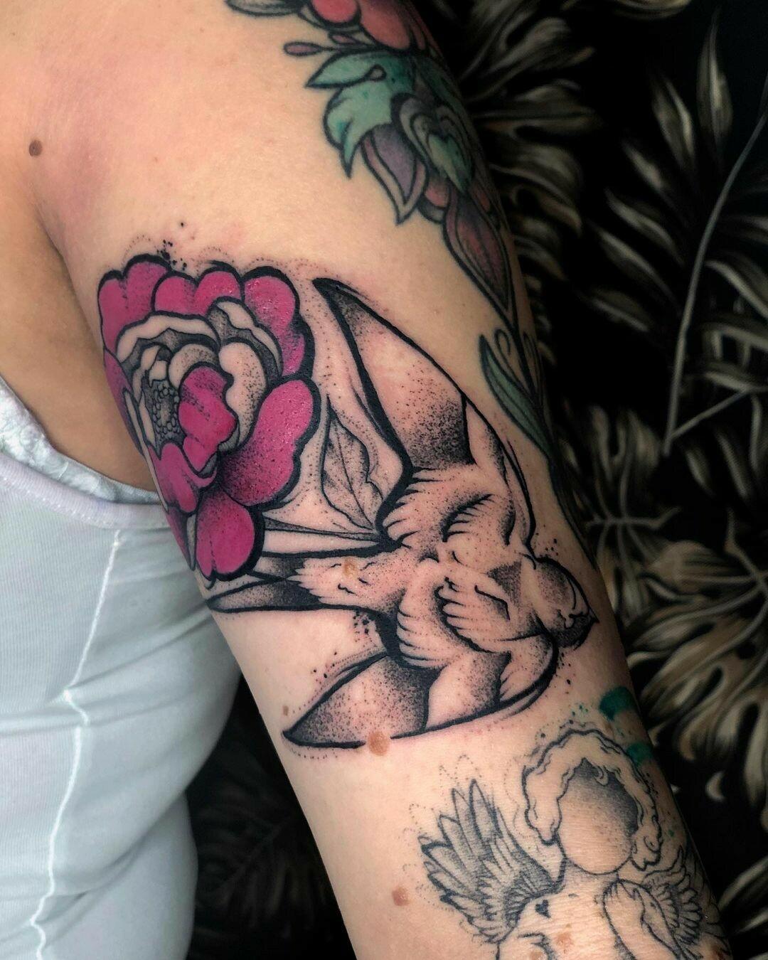 Inksearch tattoo Kuharska