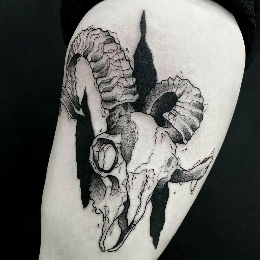 Inksearch tattoo WisielecTattoo